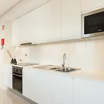 Apartament Bright 2br In Da Rocha - 5 Minutes To *
